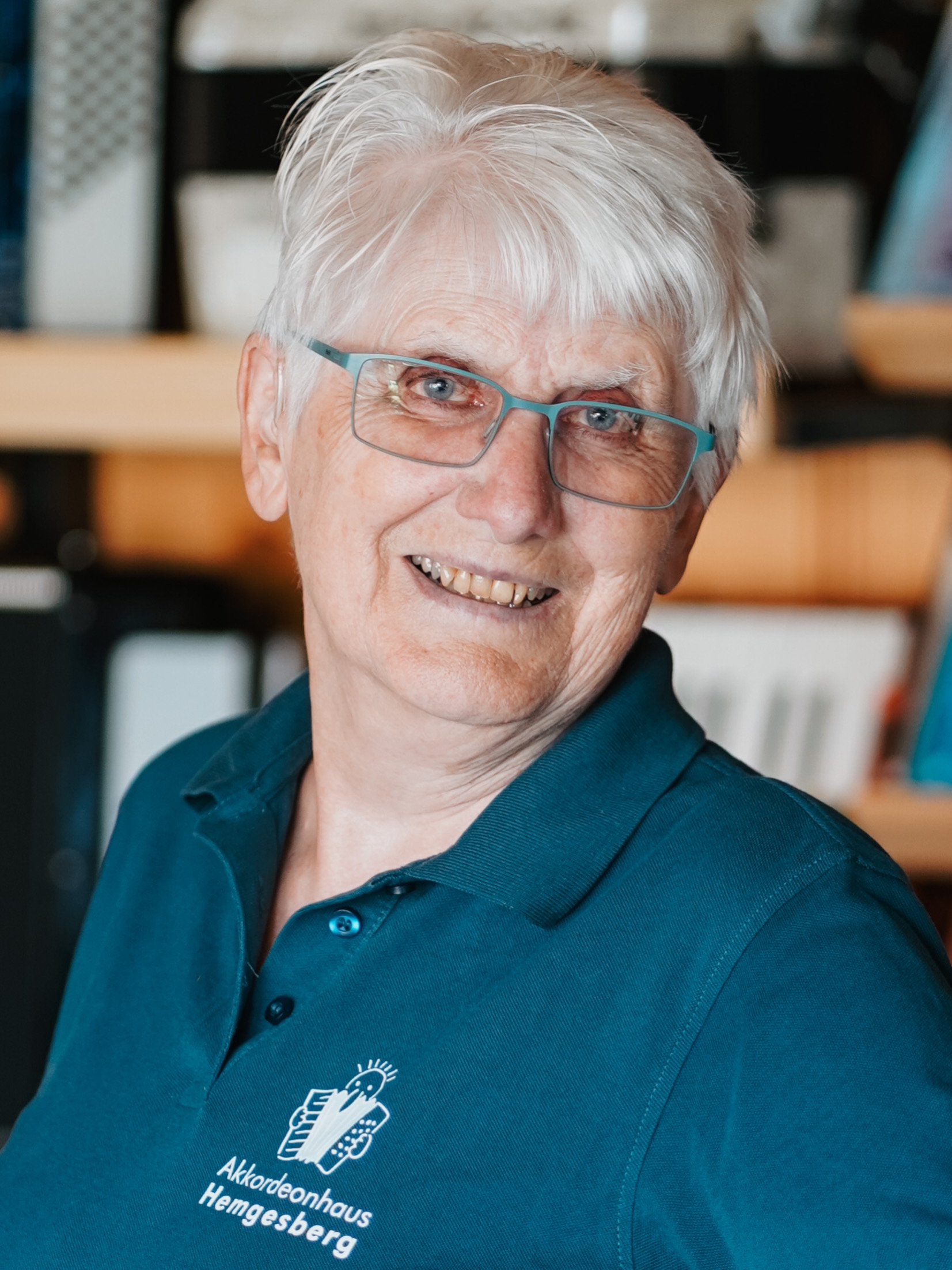 A4049CF4-397C-4743-A296-307F25EAC53B